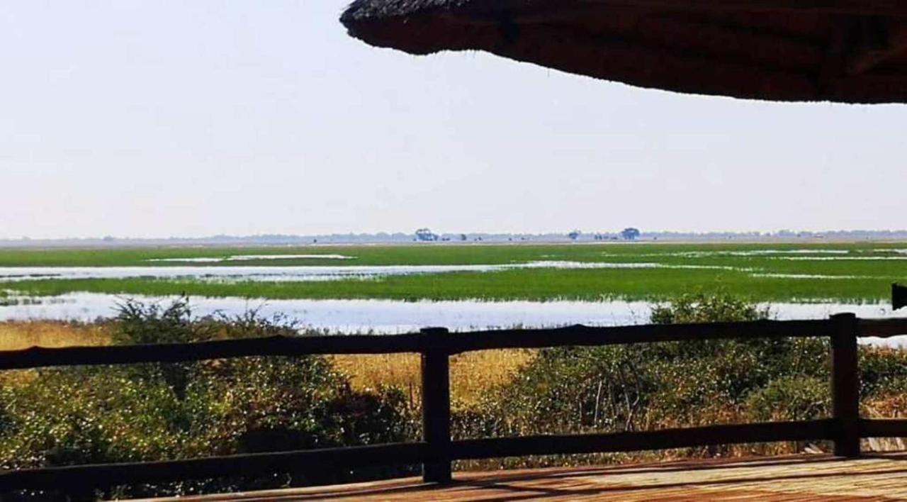 Mwandi View Hotell Kavimba Eksteriør bilde